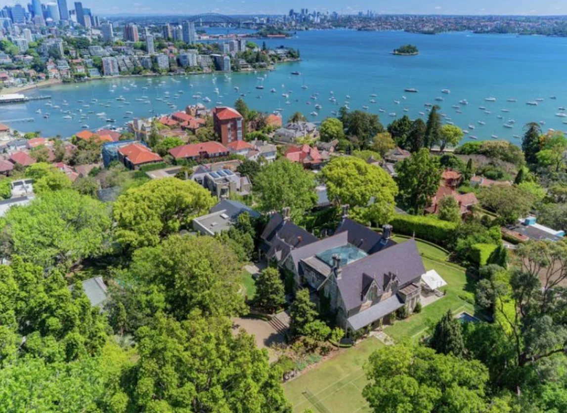 Bellevue Hill homes and streets